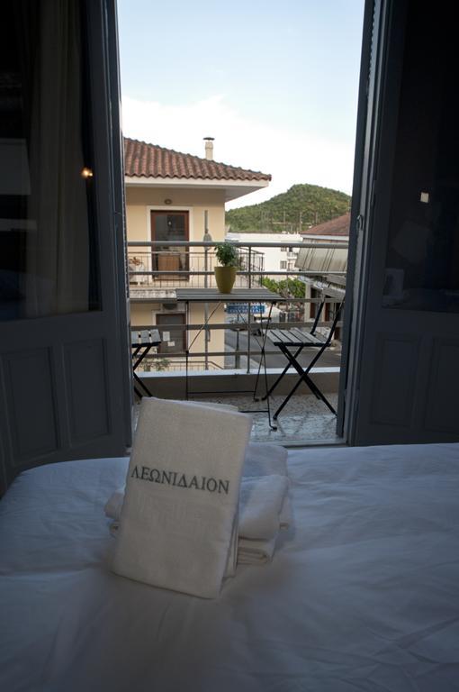 Leonidaion Guesthouse أولمبيا الغرفة الصورة Aeon Aeon